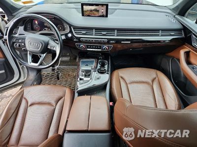 Zdjęcie 8 z 13 samochodu: 2017 AUDI Q7 PRESTIGE VIN:WA1VAAF75HD037637 - miniatura