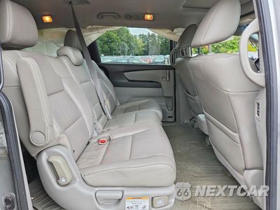 Zdjęcie 11 z 13 samochodu: 2013 HONDA ODYSSEY EXL VIN:5FNRL5H65DB083985 - miniatura