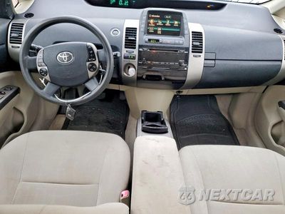 Zdjęcie 8 z 12 samochodu: 2006 TOYOTA PRIUS BASE VIN:JTDKB20U563142255 - miniatura