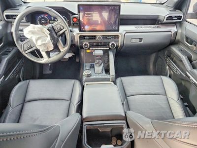 Zdjęcie 8 z 12 samochodu: 2024 TOYOTA TACOMA TRD OFF-ROAD VIN:3TMLB5JN6RM074225 - miniatura