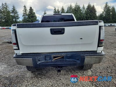 Zdjęcie 6 z 12 samochodu: 2008 GMC SIERRA K1500 VIN:1GTEK19J28Z289469 - miniatura