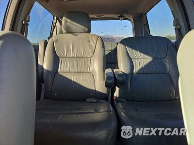 Zdjęcie 10 z 13 samochodu: 2004 HONDA ODYSSEY EXL VIN:5FNRL18054B036007 - miniatura