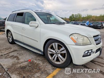 Czwarte zdjęcie samochodu z boku: 2010 MERCEDES-BENZ GL 450 4MATIC VIN:4JGBF7BE0AA550430 - miniatura