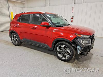 Czwarte zdjęcie samochodu z boku: 2022 HYUNDAI VENUE SEL VIN:KMHRC8A35NU134777 - miniatura
