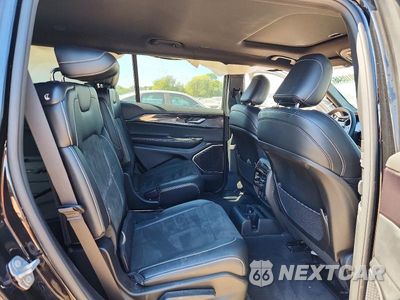 Zdjęcie 11 z 14 samochodu: 2022 JEEP GRAND CHEROKEE L LAREDO VIN:1C4RJJAG4N8548033 - miniatura