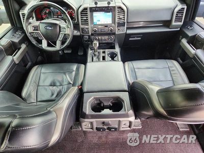 Zdjęcie 8 z 12 samochodu: 2017 FORD F150 RAPTOR VIN:1FTFW1RG7HFA80436 - miniatura