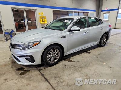 2020 KIA OPTIMA LX 5XXGT4L39LG392756 - główne zdjęcie licytacji z USA - miniatura