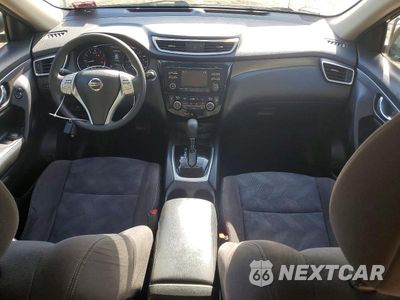 Zdjęcie 8 z 13 samochodu: 2015 NISSAN ROGUE SV VIN:KNMAT2MVXFP519831 - miniatura