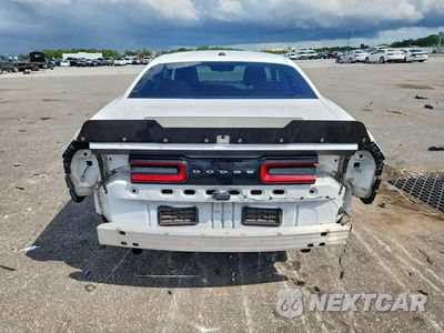 Zdjęcie 6 z 13 samochodu: 2018 DODGE CHALLENGER SXT VIN:2C3CDZAG0JH260322 - miniatura