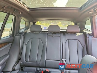 Zdjęcie 10 z 13 samochodu: 2019 BMW X3 SDRIVE30I VIN:5UXTR7C56KLR39625 - miniatura