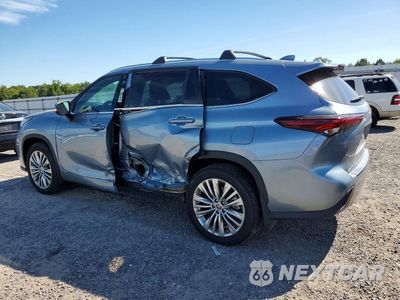 Drugie zdjęcie samochodu z przodu: 2024 TOYOTA HIGHLANDER HYBRID PLATINUM VIN:5TDEBRCH9RS645245 - miniatura