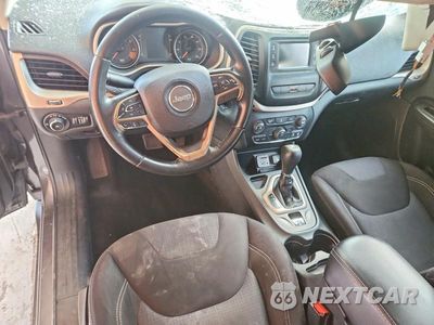 Zdjęcie 8 z 13 samochodu: 2015 JEEP CHEROKEE LATITUDE VIN:1C4PJLCB2FW589651 - miniatura