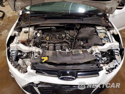 Zdjęcie 11 z 13 samochodu: 2014 FORD FOCUS SE VIN:1FADP3K20EL292130 - miniatura