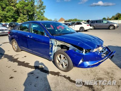 Czwarte zdjęcie samochodu z boku: 2022 HYUNDAI ELANTRA SE VIN:5NPLL4AG8NH057922 - miniatura