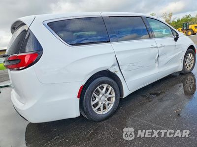 Trzecie zdjęcie samochodu z tyłu: 2026 CHRYSLER PACIFICA SELECT VIN:2C4RC1BG2TR182616 - miniatura