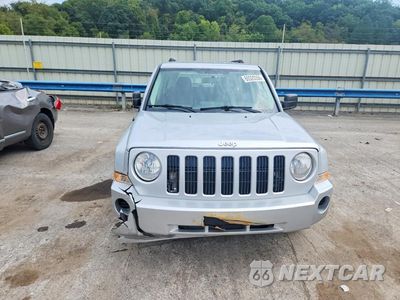 Piąte zdjęcie samochodu w środku: 2008 JEEP PATRIOT SPORT VIN:1J8FT28078D798849 - miniatura