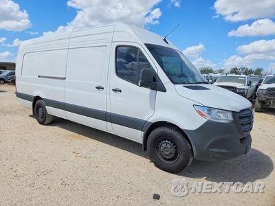 Czwarte zdjęcie samochodu z boku: 2024 MERCEDES-BENZ SPRINTER 2500 DELIVERY VAN VIN:W1Y4NDHY9RT183877 - miniatura