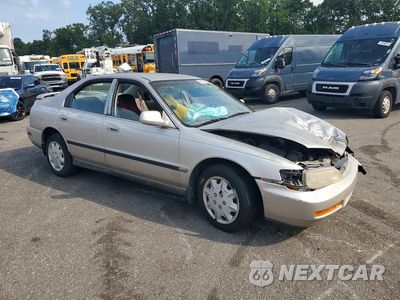 Zdjęcie 7 z 24 samochodu: 1996 HONDA ACCORD LX VIN:1HGCD563XTA253536 - miniatura
