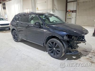 Czwarte zdjęcie samochodu z boku: 2021 VOLKSWAGEN TIGUAN SE VIN:3VV2B7AX4MM132240 - miniatura