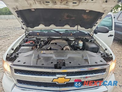 Zdjęcie 11 z 12 samochodu: 2009 CHEVROLET SILVERADO K1500 LT VIN:3GCEK23339G184506 - miniatura