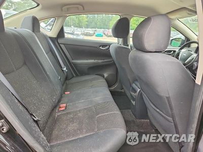 Zdjęcie 10 z 13 samochodu: 2017 NISSAN SENTRA S VIN:3N1AB7AP5HY204395 - miniatura