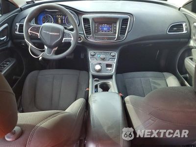 Zdjęcie 8 z 12 samochodu: 2016 CHRYSLER 200 LIMITED VIN:1C3CCCAB7GN165437 - miniatura