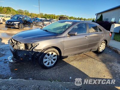 2008 TOYOTA CAMRY XLE 4T1BE46K08U212472 - główne zdjęcie licytacji z USA - miniatura