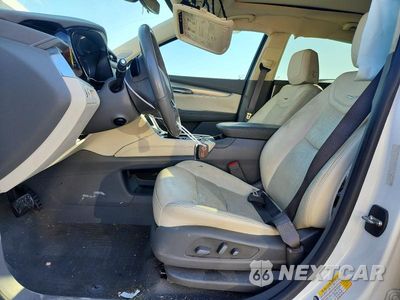 Zdjęcie 7 z 12 samochodu: 2020 CADILLAC XT5 PREMIUM LUXURY VIN:1GYKNCRS0LZ154671 - miniatura