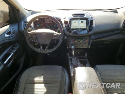 Zdjęcie 8 z 12 samochodu: 2017 FORD ESCAPE TITANIUM VIN:1FMCU0JD3HUE32570 - miniatura