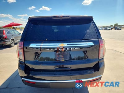 Zdjęcie 6 z 13 samochodu: 2021 CHEVROLET SUBURBAN C1500 LS VIN:1GNSCBKD8MR372173 - miniatura