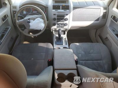 Zdjęcie 8 z 13 samochodu: 2012 FORD ESCAPE XLT VIN:1FMCU9DG9CKC73102 - miniatura