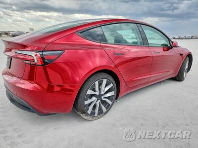 Trzecie zdjęcie samochodu z tyłu: 2024 TESLA MODEL 3 VIN:5YJ3E1EA7RF862202 - miniatura