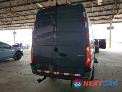 Zdjęcie 6 z 13 samochodu: 2019 MERCEDES-BENZ SPRINTER 2500/3500 DELIVERY VAN VIN:WD4PF1CD7KP148440 - miniatura