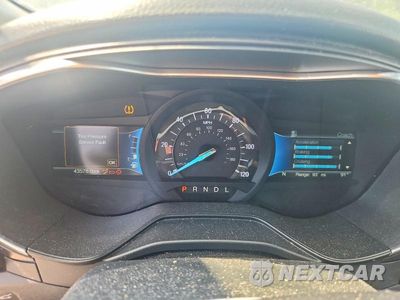 Zdjęcie 9 z 13 samochodu: 2020 FORD FUSION TITANIUM VIN:3FA6P0SU3LR263650 - miniatura
