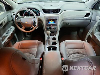 Zdjęcie 8 z 13 samochodu: 2016 CHEVROLET TRAVERSE LS VIN:1GNKRFKDXGJ262637 - miniatura