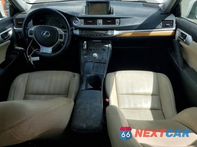 Zdjęcie 8 z 12 samochodu: 2011 LEXUS CT 200 VIN:JTHKD5BH6B2020904 - miniatura