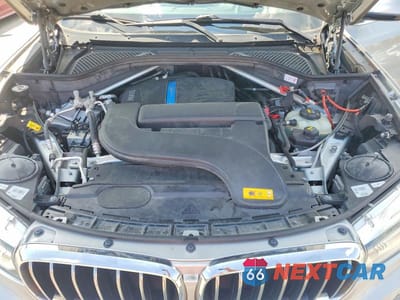Zdjęcie 11 z 12 samochodu: 2017 BMW X5 XDR40E VIN:5UXKT0C5XH0S80060 - miniatura