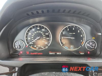Zdjęcie 9 z 13 samochodu: 2017 BMW X5 XDR40E VIN:5UXKT0C31H0V97272 - miniatura