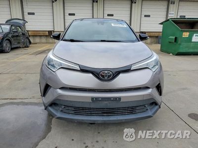 Piąte zdjęcie samochodu w środku: 2019 TOYOTA C-HR XLE VIN:NMTKHMBX7KR075506 - miniatura