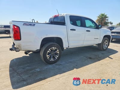 Trzecie zdjęcie samochodu z tyłu: 2022 CHEVROLET COLORADO Z71 VIN:1GCGSDEN3N1304557 - miniatura