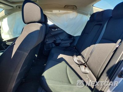 Zdjęcie 10 z 12 samochodu: 2017 HONDA CIVIC EX VIN:19XFC1F33HE013191 - miniatura