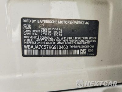 Zdjęcie 12 z 12 samochodu: 2019 BMW 530 XI VIN:WBAJA7C57KG910463 - miniatura