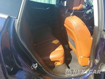 Zdjęcie 11 z 13 samochodu: 2019 MASERATI LEVANTE S VIN:ZN661YUA1KX336726 - miniatura
