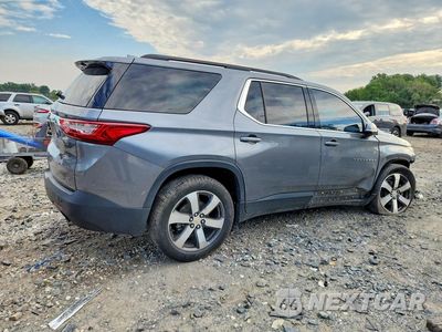 Trzecie zdjęcie samochodu z tyłu: 2020 CHEVROLET TRAVERSE LT VIN:1GNEVHKWXLJ236782 - miniatura