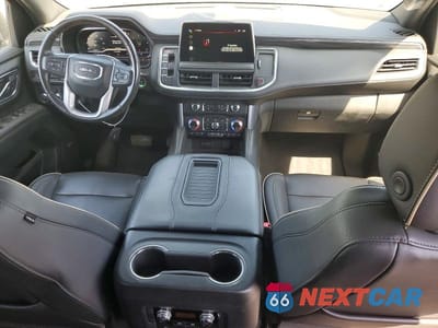 Zdjęcie 8 z 13 samochodu: 2022 GMC YUKON XL C1500 SLT VIN:1GKS1GKD1NR168588 - miniatura