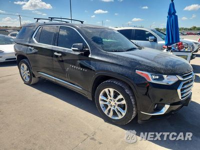 Czwarte zdjęcie samochodu z boku: 2018 CHEVROLET TRAVERSE HIGH COUNTRY VIN:1GNEVKKW1JJ132594 - miniatura