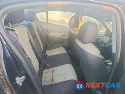Zdjęcie 10 z 12 samochodu: 2014 CHEVROLET CRUZE LS VIN:1G1PA5SH2E7428896 - miniatura