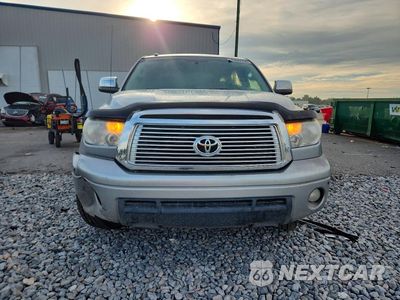Piąte zdjęcie samochodu w środku: 2011 TOYOTA TUNDRA CREWMAX LIMITED VIN:5TFFY5F12BX115466 - miniatura