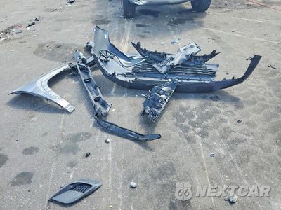 Zdjęcie 12 z 13 samochodu: 2024 TOYOTA RAV4 XLE PREMIUM VIN:JTMB6RFV9RD125308 - miniatura
