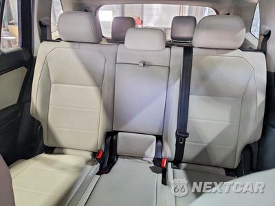 Zdjęcie 10 z 14 samochodu: 2020 VOLKSWAGEN TIGUAN SE VIN:3VV2B7AX7LM083579 - miniatura